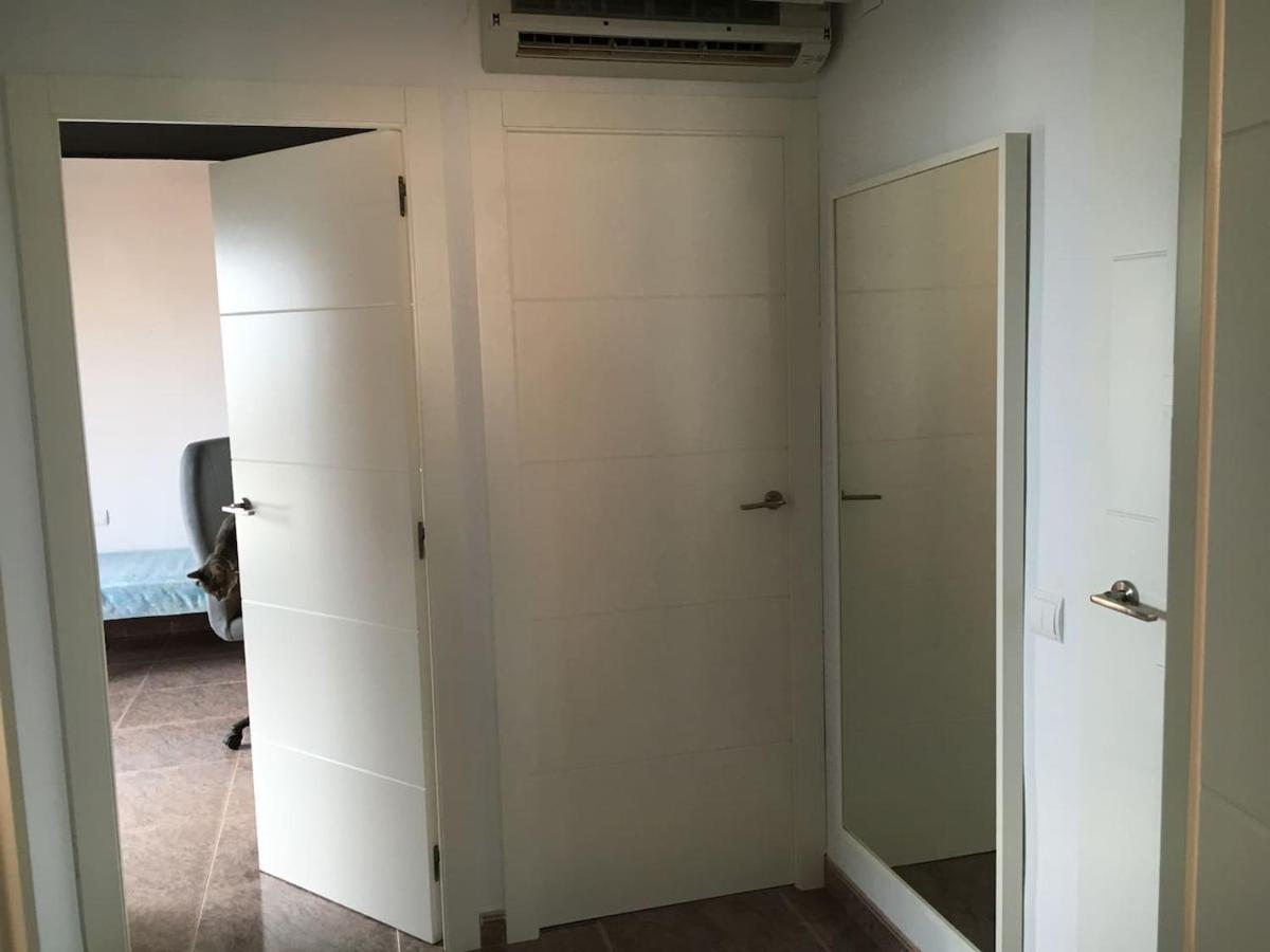 Piso Centrico 2 Habitaciones Cerca Del Mar Hospitalet De L'Infant Kültér fotó